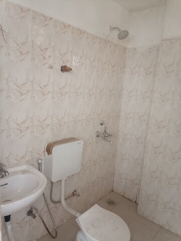 Bathroom in 3 BHK Apartment at Sarvome Shree Homes, Sector 45 – for Rent