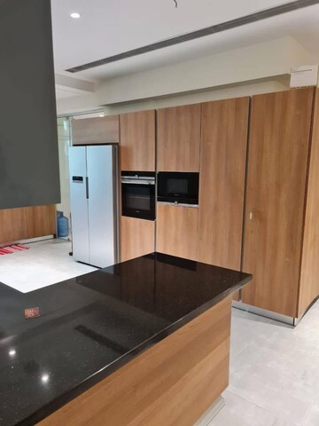 Kitchen in 4 BHK Apartment at DLF The Camellias, Sector 42 – for Rent