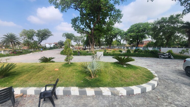 Garden, mohanlalganj  2000 Sq.Ft. Plot In Mohanlalganj Lucknow 8952712