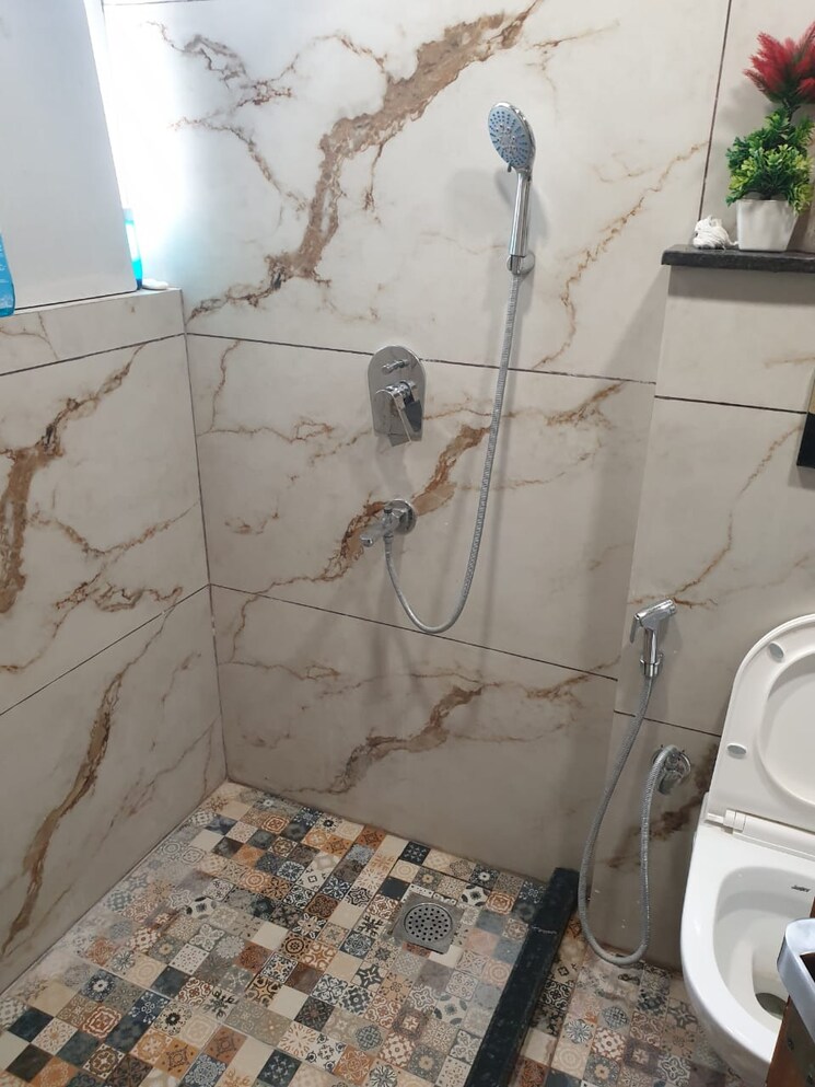 Bathroom, maple-heights 2 Bedroom 1050 Sq.Ft. Apartment In Sector 43 Gurgaon 8952791