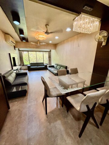Team Area in 3 BHK Apartment at S Raheja Panorama, Santacruz West – for Rent
