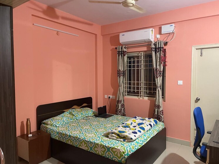 Bedroom, splendid-elite 3 Bedroom 1536 Sq.Ft. Apartment In Haralur Road Bangalore 8814302