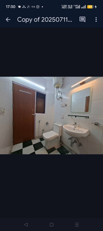 Team Area in 3 BHK Builder Floor at Uday Park – for Rent
