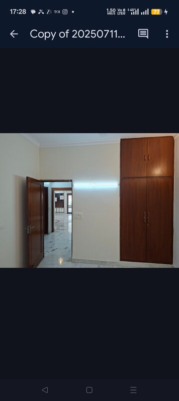 Room in 3 BHK Builder Floor at Uday Park – for Rent