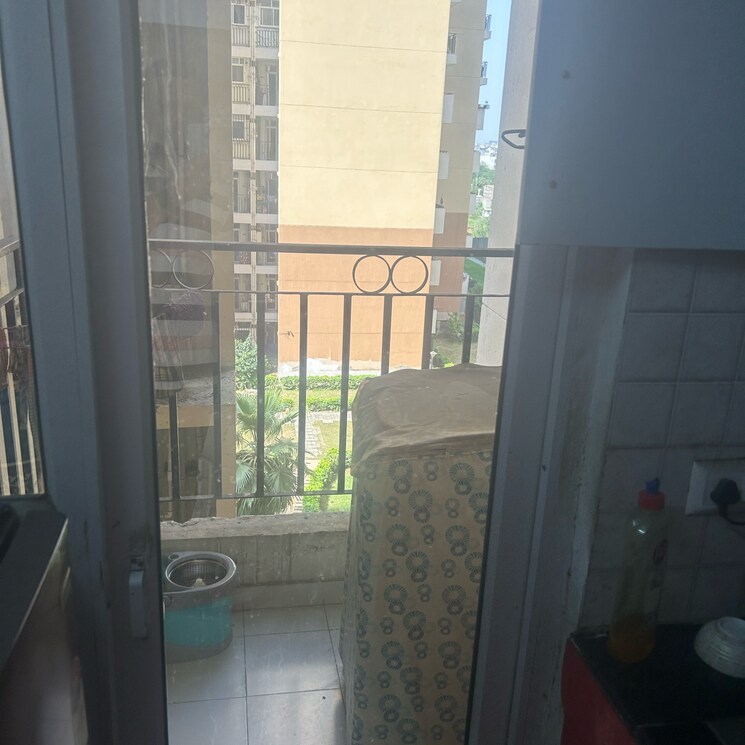 Bathroom, panchsheel green 2.5 Bedroom 1396 Sq.Ft. Apartment In Panchsheel Green Greater Noida 8952972