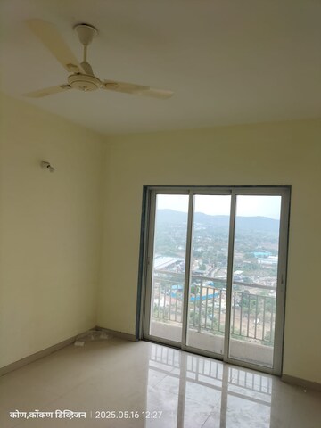 Room in 2 BHK Apartment at Indiabulls Greens, New Panvel – for Rent