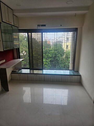 Room in 2 BHK Apartment at Raheja Township, Malad East – for Sale