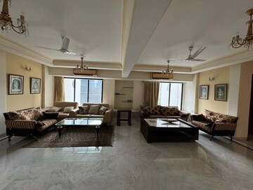 4 BHK Apartment For Sale in Prabhadevi