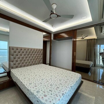 Bedroom in 4 BHK Apartment at Windsor Grande Residences, Prakash Nagar – for Rent