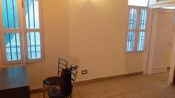 Living Room in 1.5 BHK Builder Floor at Green Park – for Rent
