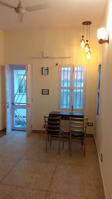 Living Room in 1.5 BHK Builder Floor at Green Park – for Rent