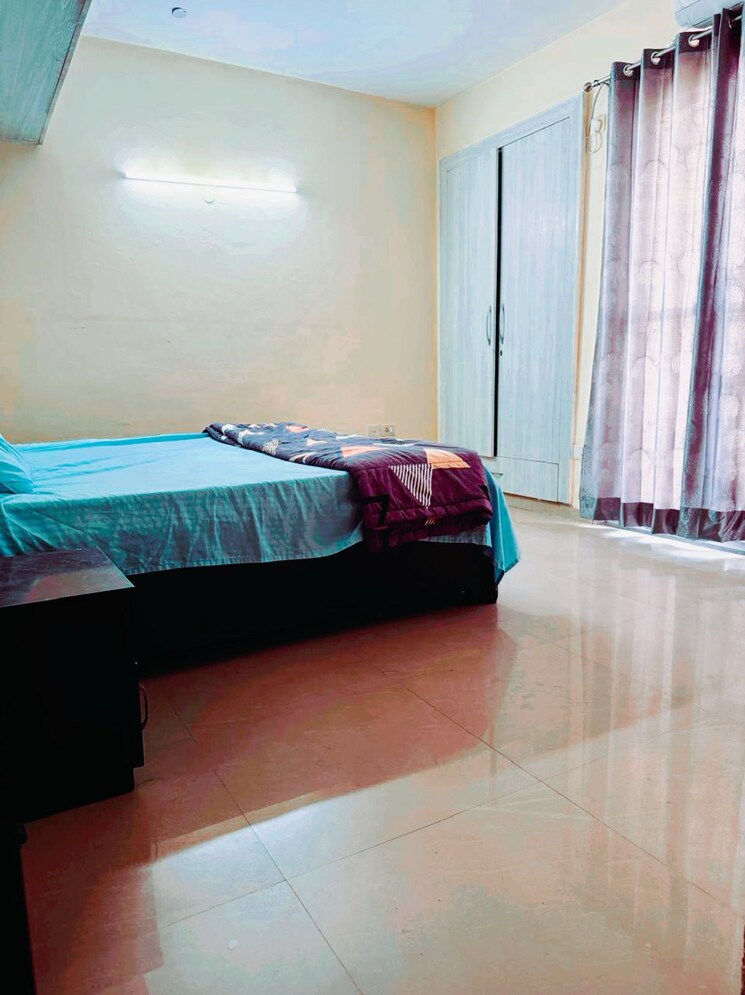 Bedroom, urbtech-xaviers 2.5 Bedroom 1200 Sq.Ft. Apartment In Sector 168 Noida 8952893
