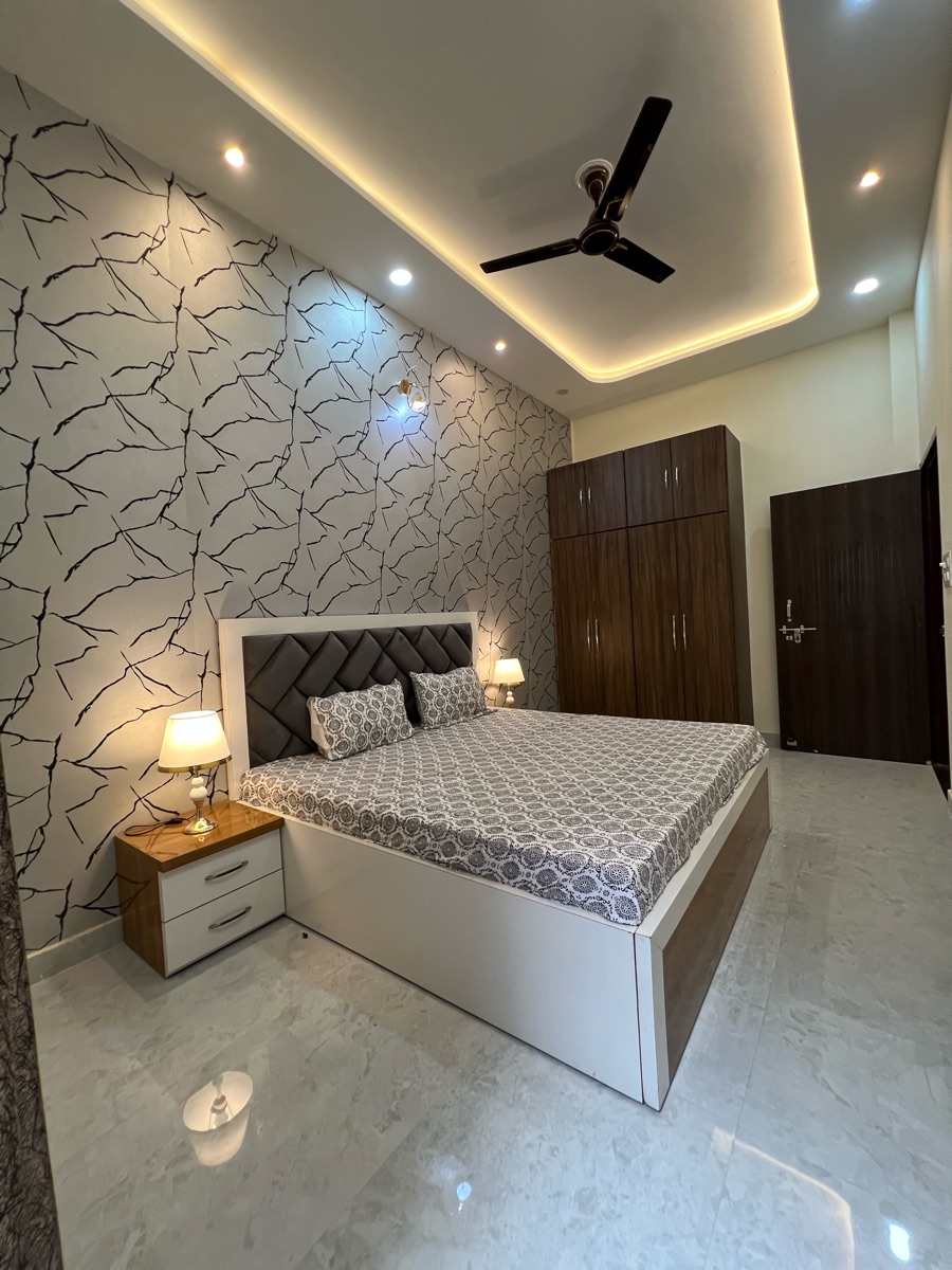 2 BHK + Pooja Room,Study Room Independent House For Sale in R K Puram