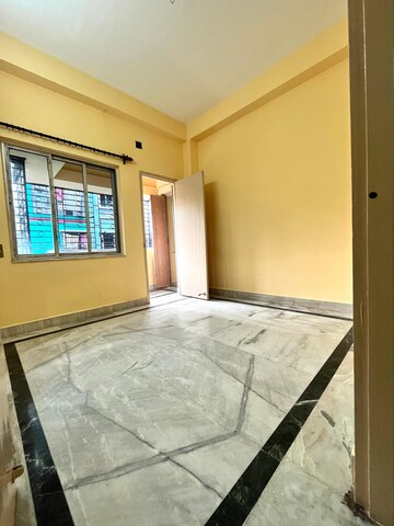 Room in 3 BHK Apartment at Naktala – for Rent