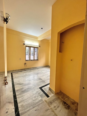 Room in 3 BHK Apartment at Naktala – for Rent