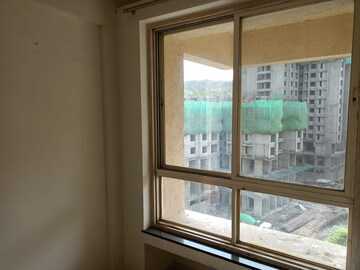 Room in 3.5 BHK Apartment at Nyati Equatorial, Bavdhan – for Rent
