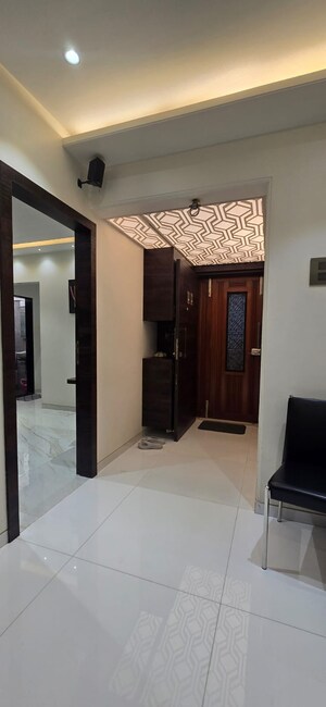 2 BHK Apartment – Entrance View at Tilak Nagar Building, Tilak Nagar - for Sale