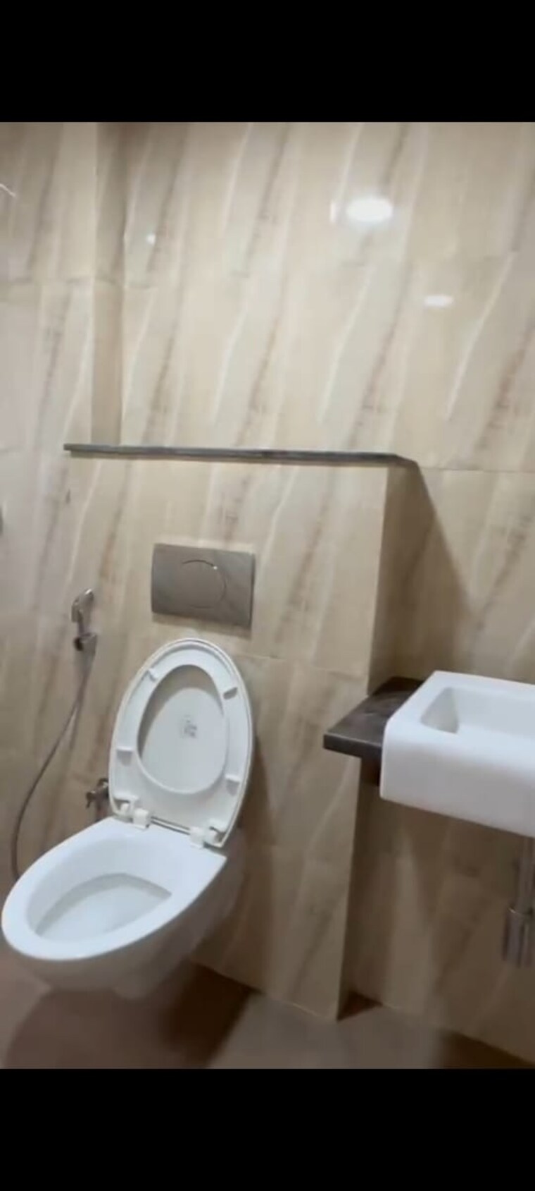 Bathroom, lodha-amara 2 Bedroom 672 Sq.Ft. Apartment In Kolshet Road Thane 8952905