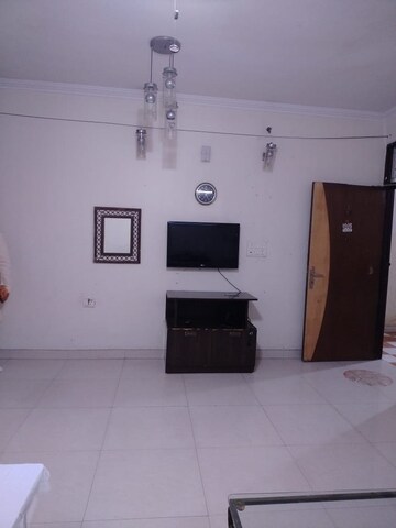 Bathroom in 2.5 BHK Builder Floor at Mayur Vihar Phase 1 – for Rent