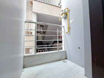 Staircase in 1 BHK Builder Floor at Mayur Vihar Phase 1 – for Rent