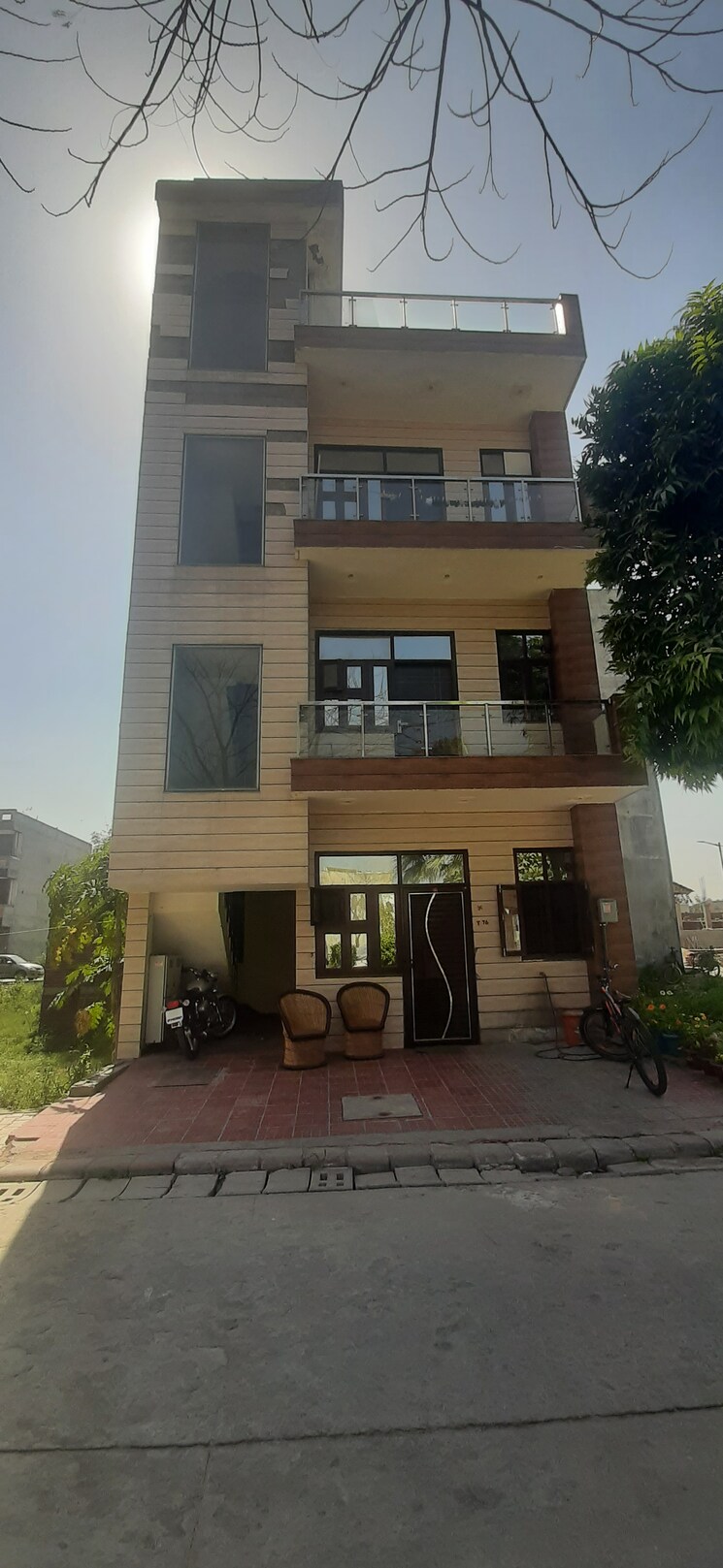 Exterior View, land-craft-golf-links-villa 3 Bedroom 100 Sq.Yd. Builder Floor In Pandav Nagar Ghaziabad 8953029