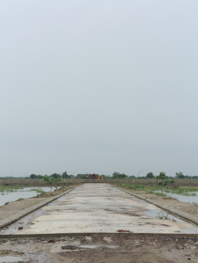 undefined, vrindavan  250 Sq.Yd. Plot In Vrindavan Mathura 8953076