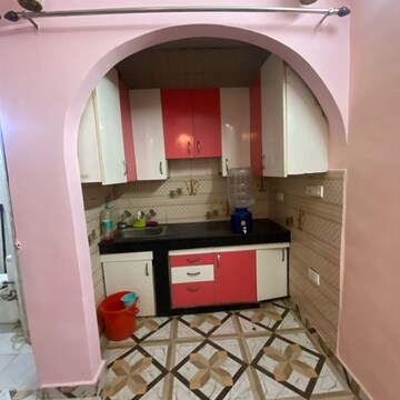 Furnished Amenities in 1 BHK Builder Floor at Govindpuri – for Rent