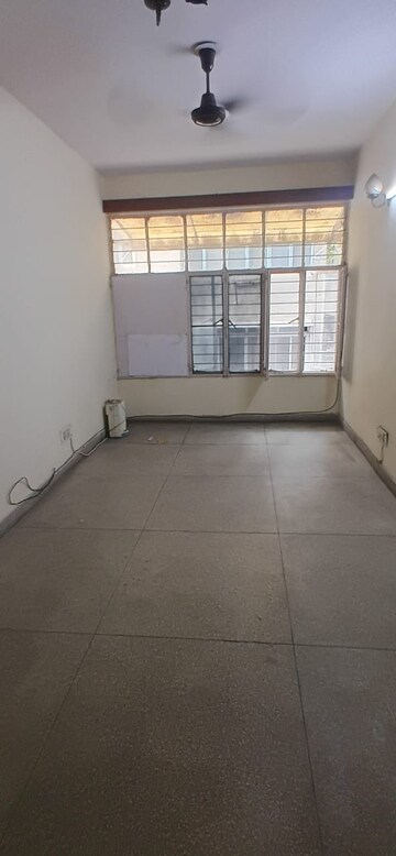 1 BHK Apartment For Rent in Mayur Vihar Phase 1