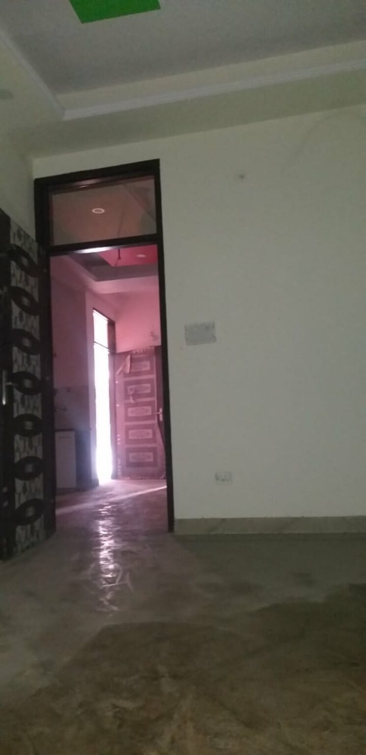 Room, land-craft-golf-links-villa 3 Bedroom 100 Sq.Yd. Builder Floor In Pandav Nagar Ghaziabad 8953093