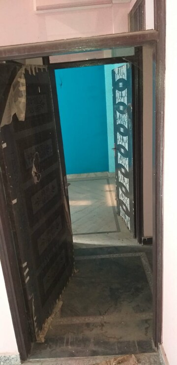 Balcony in 3 BHK Builder Floor at Land Craft Golf Links Villa, Pandav Nagar – for Sale