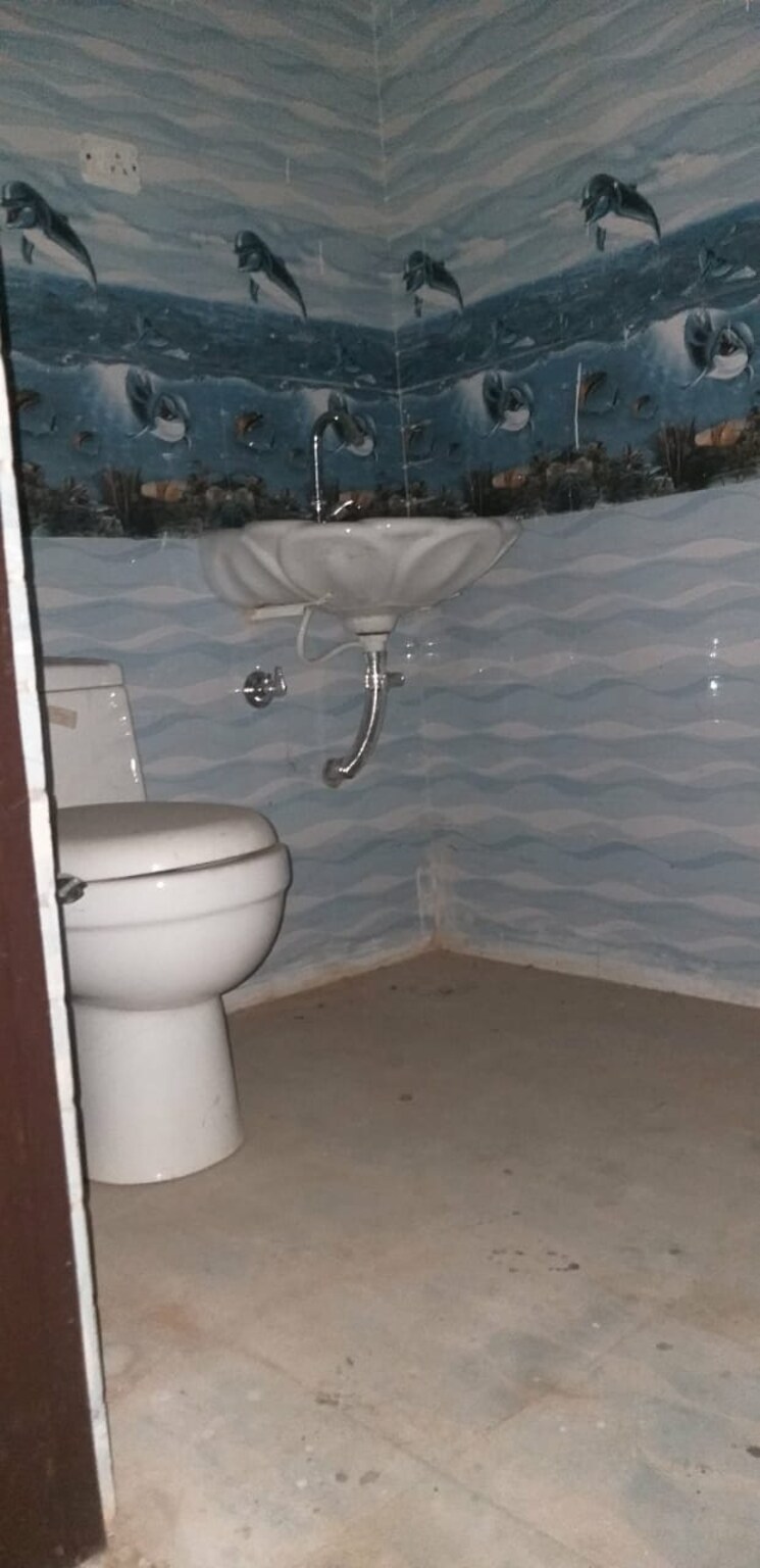 Bathroom, land-craft-golf-links-villa 3 Bedroom 100 Sq.Yd. Builder Floor In Pandav Nagar Ghaziabad 8953093