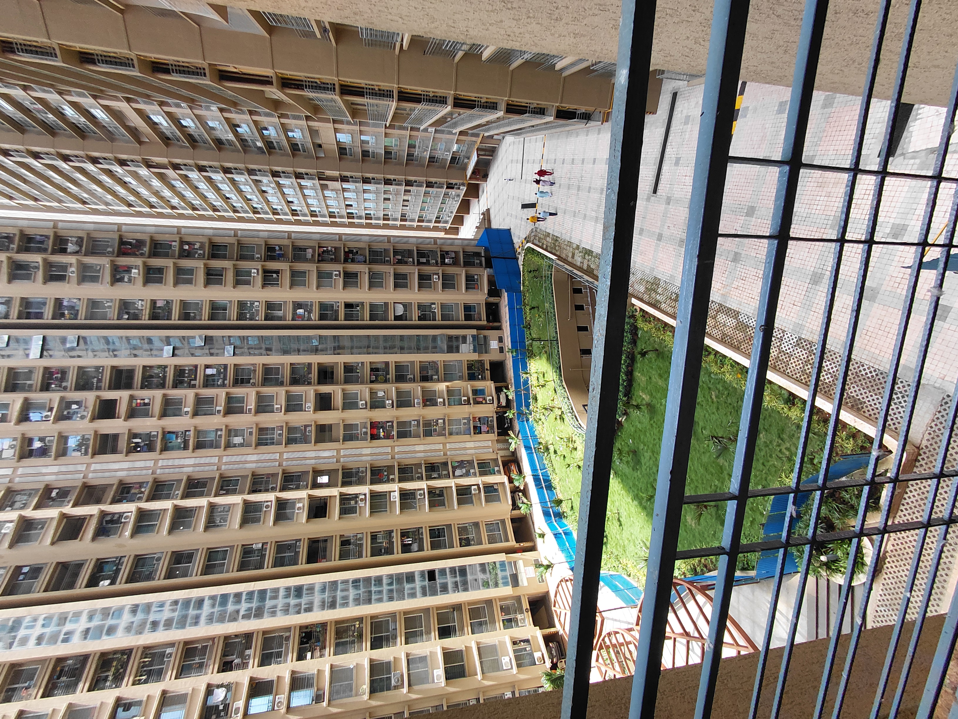 1 BHK Apartment For Sale in Gurukrupa Marina Enclave