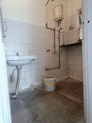 Bathroom in 1 BHK Apartment at Camp – for Rent