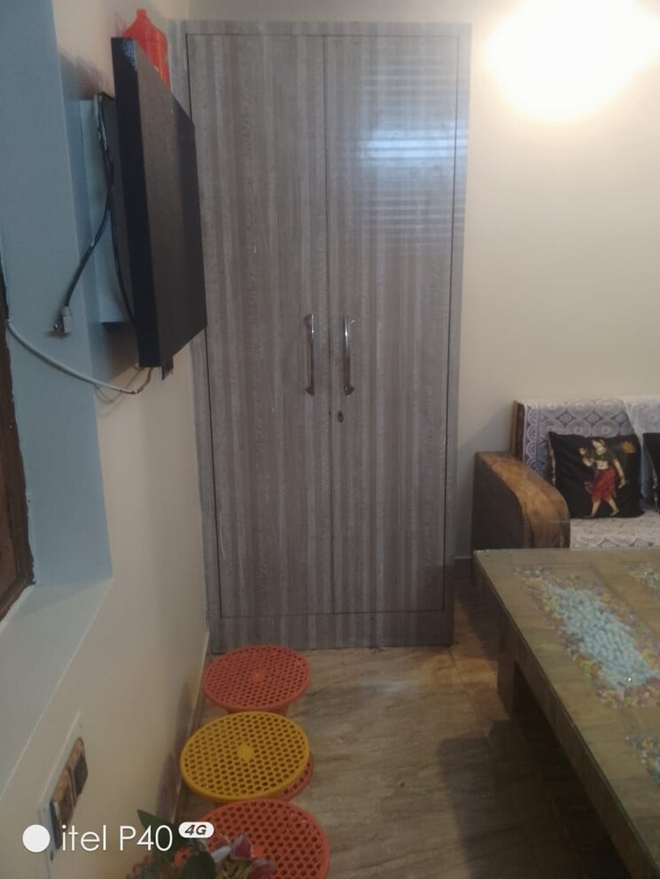 Bedroom, sector 17 1 Bedroom 50 Sq.Yd. Builder Floor In Sector 17 Gurgaon 8953288