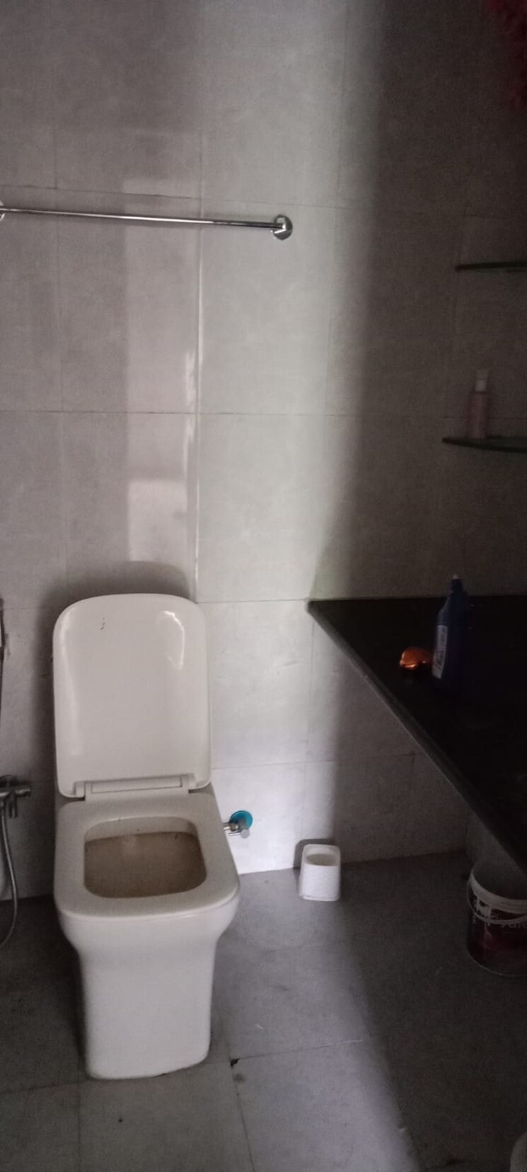 Bathroom, brahma-vantage-b 2 Bedroom 1179 Sq.Ft. Apartment In Bavdhan Pune 8953184