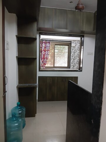Bedroom in 1 RK Apartment at Vile Parle East – for Sale