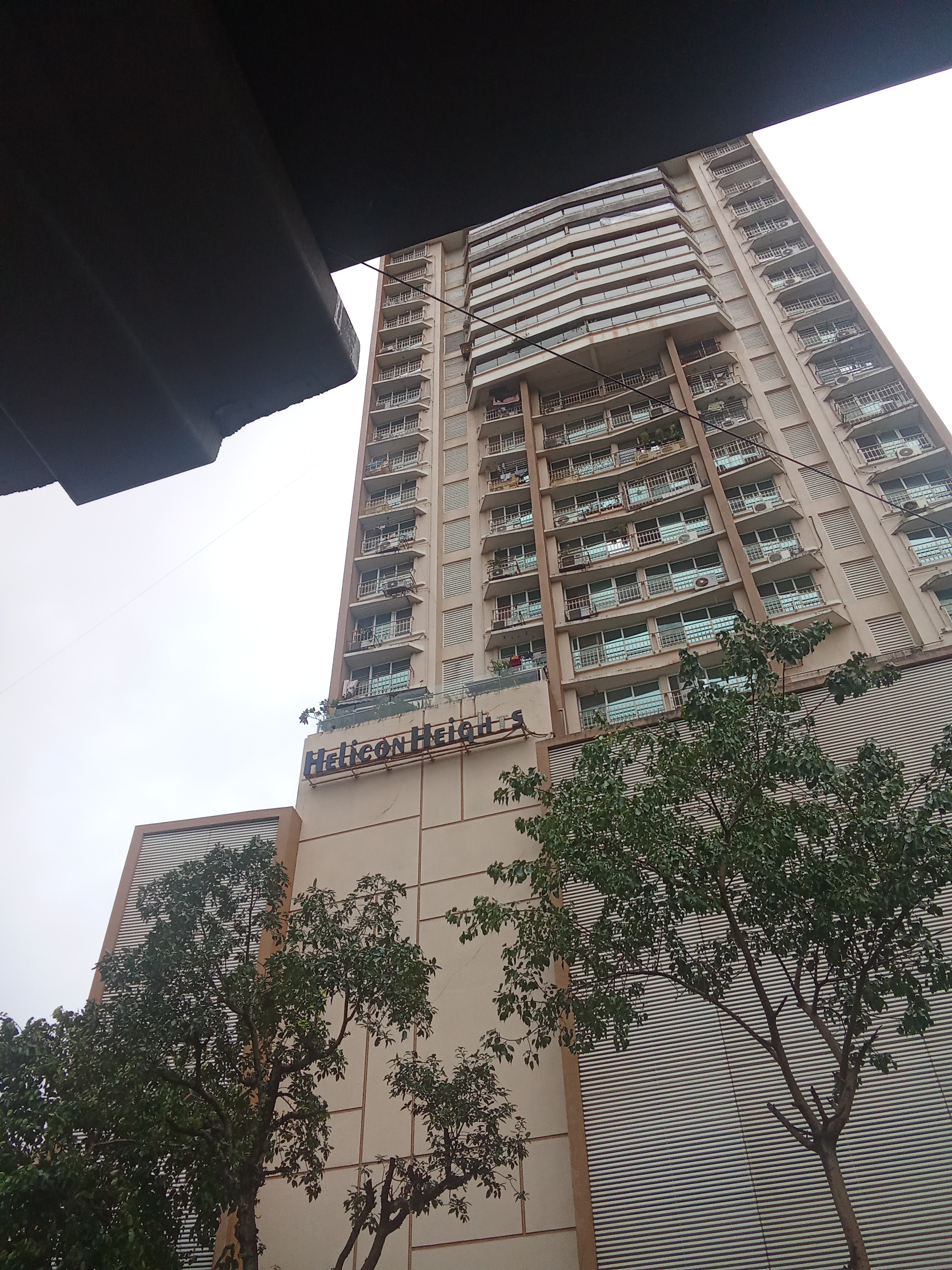 2 BHK Apartment For Rent in Mahavir Helicon Heights