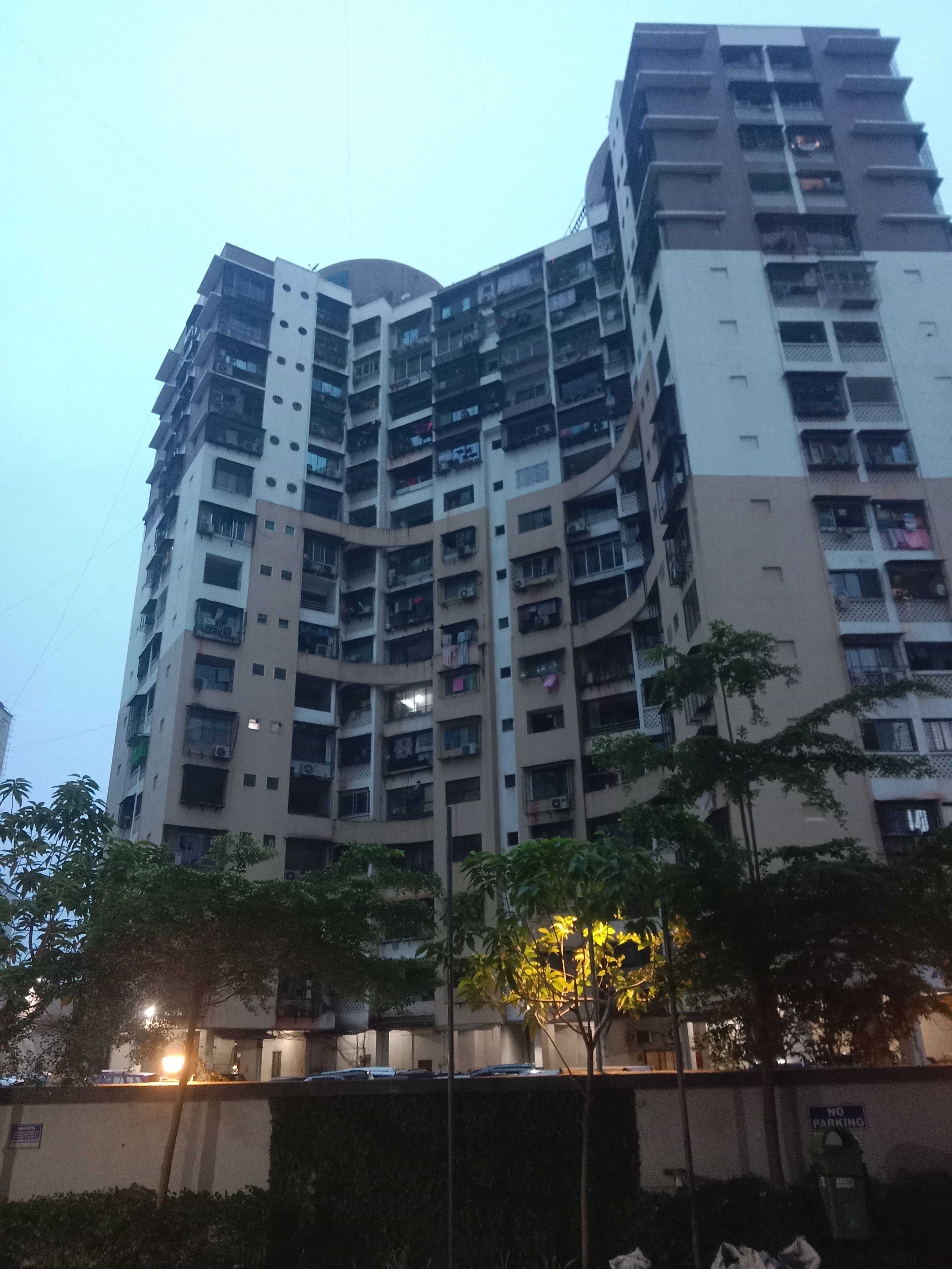 2 BHK Apartment For Rent in Sumit Garden Grove