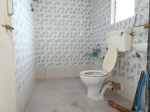 Attached Bathroom in 3 BHK Apartment at Kumar Aangan, Yerawada – for Rent