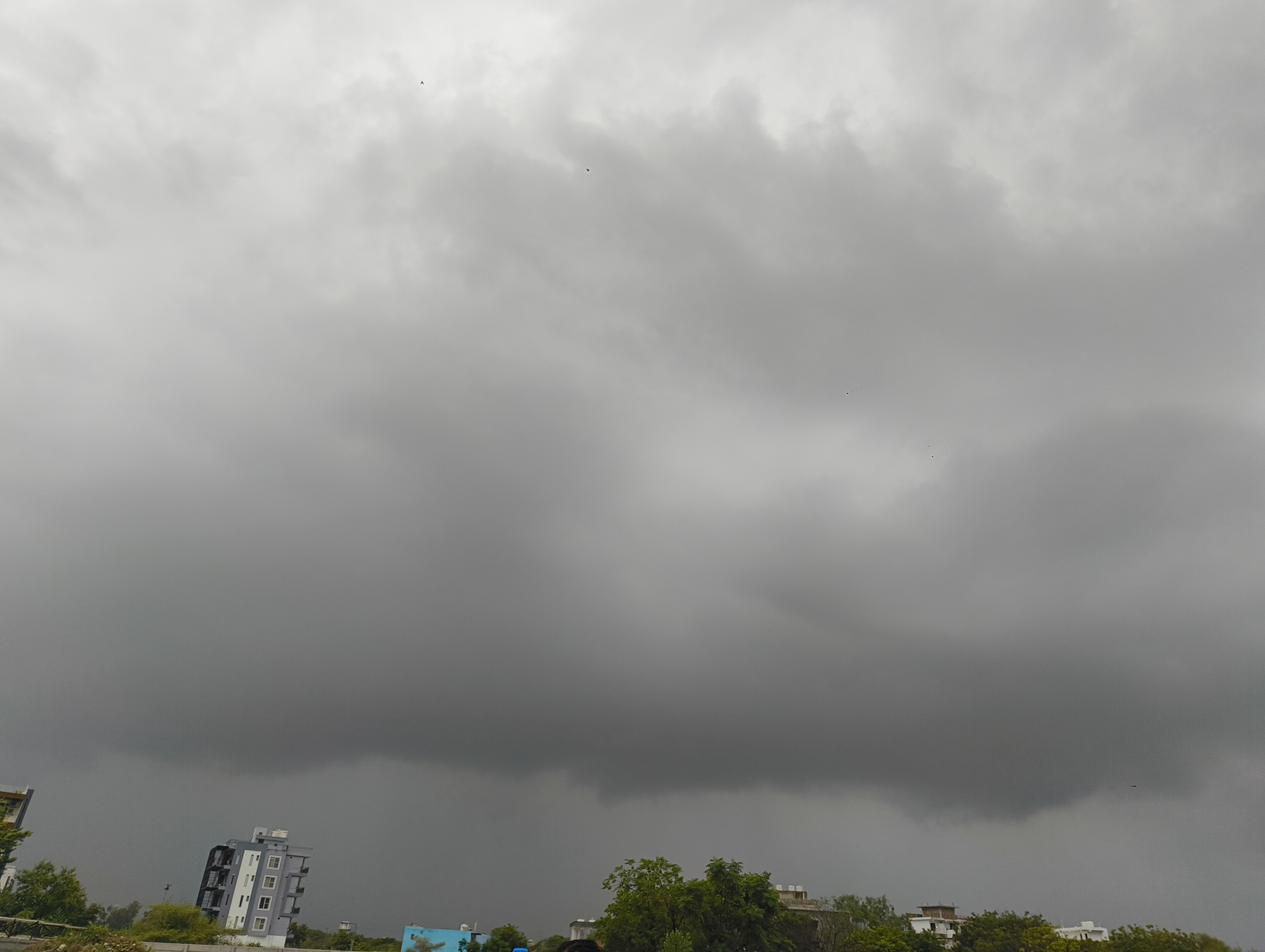 Plot For Sale in Unitech Uniworld Resorts-The Residences