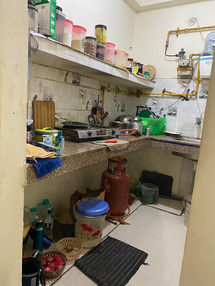 Team Area, mayur vihar 1.5 Bedroom 450 Sq.Ft. Builder Floor In Mayur Vihar Delhi 8953443