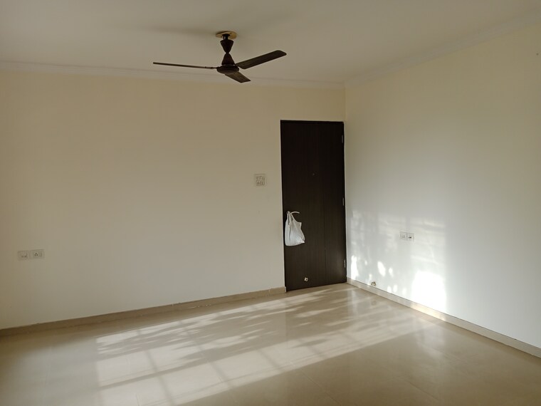Room, puranik-city 2.5 Bedroom 900 Sq.Ft. Apartment In Kasarvadavali Thane 8953545
