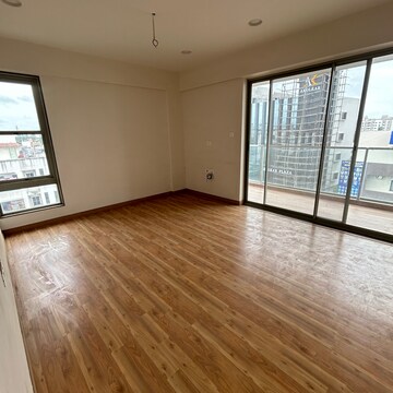 Room in 4 BHK Builder Floor at Savedi – for Rent