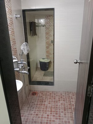 Bathroom in 3 BHK Penthouse at Green Acres Apartment, Waghbil – for Sale