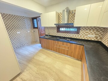 Bedroom in 6+ BHK Independent House at Judicial Layout – for Rent