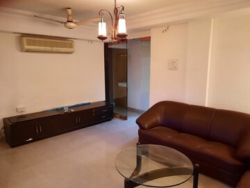 Living Room in 2 BHK Apartment at Khar West – for Rent