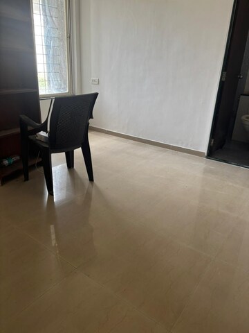 Room in 2 BHK Apartment at Rishikesh Seraph Supremus, Bavdhan – for Rent