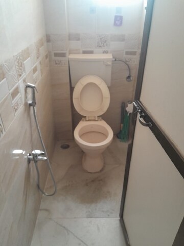 Bathroom in 1 BHK Apartment at Bandra West – for Rent