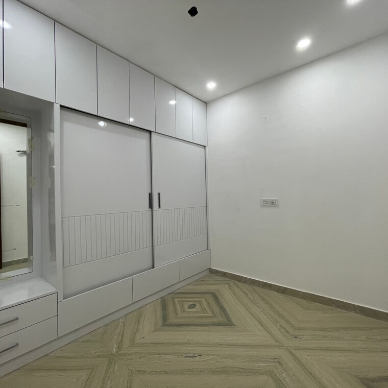 Room, rohini sector 25 3 Bedroom 800 Sq.Ft. Builder Floor In Rohini Sector 25 Delhi 8953784