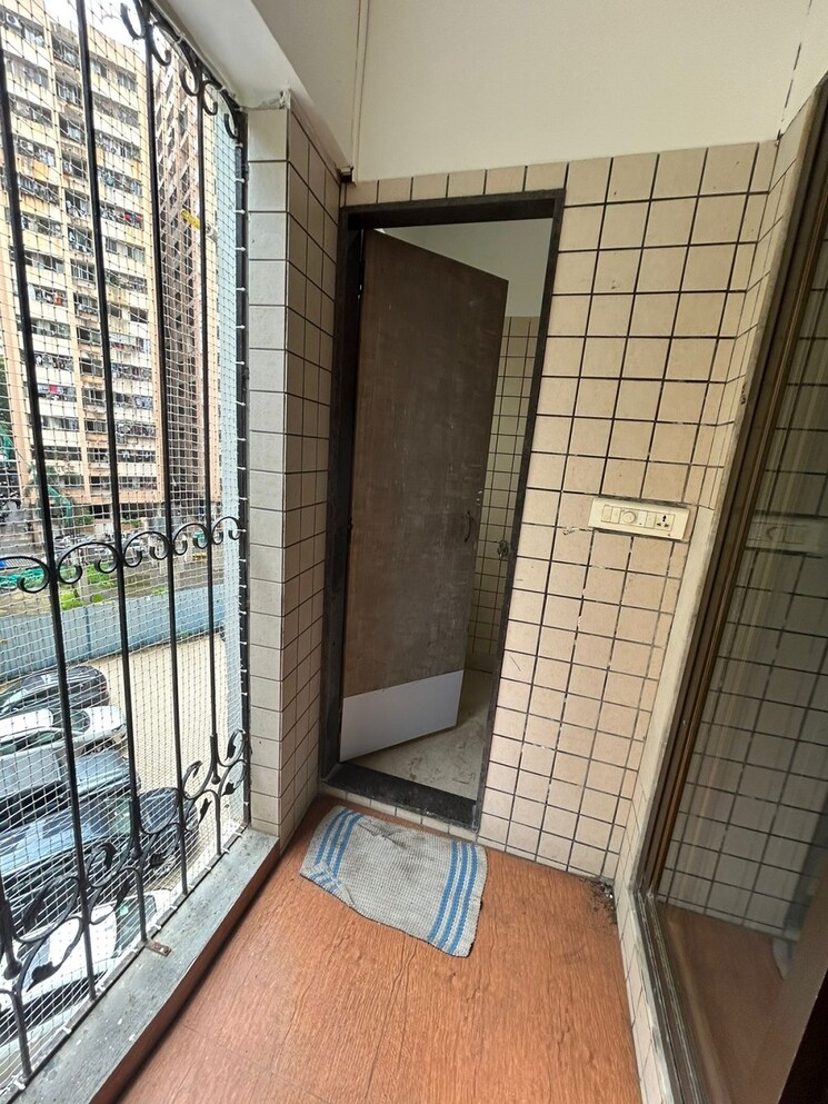 Balcony, khar west 2 Bedroom 750 Sq.Ft. Apartment In Khar West Mumbai 8953776